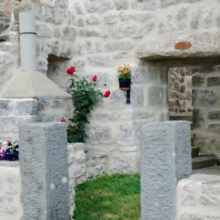 De France 2 Pers Aux Laubies Prázdninový dům Saint-Étienne-du-Valdonnez